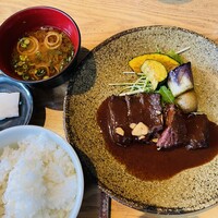 春秋ユラリ 恵比寿 - 