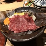 いかの墨 - 村上牛の朴葉味噌焼き