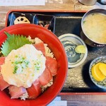 三浦の磯焼き屋 - 