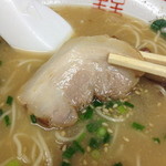 ラーメン仁 - チャーシュー。