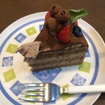 魔法のランプ - 料理写真:チョコレートケーキ(カット後)