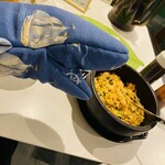 マダン - 可愛いらしい手袋をお借りして…