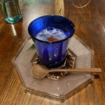 薬膳茶ソイビーンフラワー atきらら - 漂う 白きくらげのデザートhot(¥680)