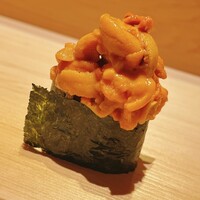 すが弥 - 馬糞ウニ。今日は北方四島産。本社は札幌ですが、根室で加工して消費地に