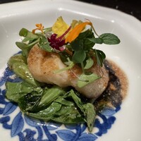 鉄板焼 しろや 銀座亭 - 帆立の焦がしバター醤油焼き