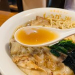 長岡生姜ラーメン しょうがの湯 - 