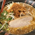 高なべ - 辛ぶしみそラーメンの細麺