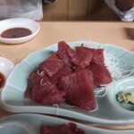 中村屋 - マグロの刺身