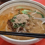 雁飯店 - 担々麺