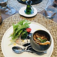 カジュアルフレンチ　アミー - 季節野菜のテリーヌ／カンパチのマリネ　サラダ仕立て