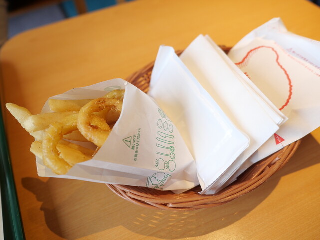 MOS BURGER Kitasenju Center Stret Ten photo 2