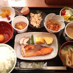 スカイホテル大田 - 朝食和食600円。