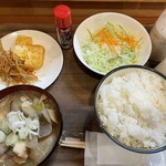 Kicchimmainichiya - とん汁定食 800円