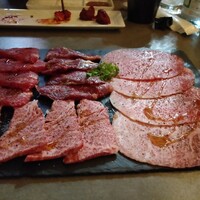 神楽坂焼肉 Kintan - 