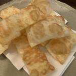 Trattoria Annamaria - 揚げパンみたいなのに載せるとたまらん