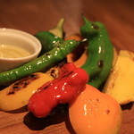 HiDE - マキノファーム産野菜のグリル　ディップ添え