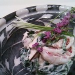 蓬左茶寮 - 車海老とサザエの白和え