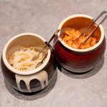 炭火焼き 牛タン酒場 いけたん - キムチともやし