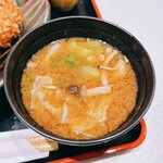 とんかつと和食の店 長八 - 味噌汁