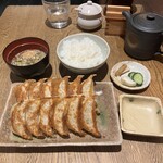 ぎょうざ処 高辻 亮昌 - 