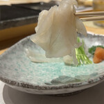 たか吉の鮨 - 贅沢食い〜　皮の湯びきも乗ってる