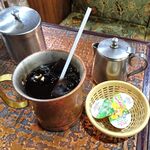 アーモンド - カレーライス（大盛）1,050円（サラダ、スープ、コーヒー付き）