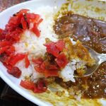 アーモンド - カレーライス（大盛）1,050円（サラダ、スープ、コーヒー付き）