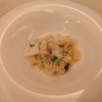 スタジオーネ - 