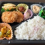 穴吹米穀店 - 