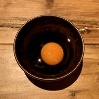 十番 無鴨黒 - 鴨すきの生玉子