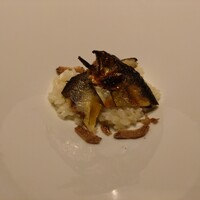 ヒカリヤ ニシ - 