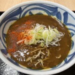 大黒パーキングエリア フードコート - 料理写真:七味が偏ってしまいました。次回はキレイにかけます\(//∇//)\