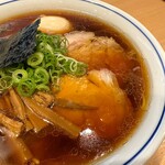 らぁ麺 すぎ本 - 接写［by pop_o］