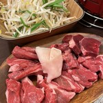 ジンギスカン楽太郎 - ラム肉3種盛り　1,200円
