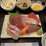 魚良 - 料理写真: