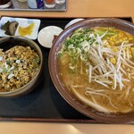 めん屋　北闘馬 - 魚介味噌定食（肉玉丼）