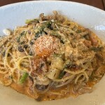 パスタキッチン　ドラーゴ - 味宝卵のトマトクリームカルボナーラ