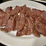 焼肉 栄養楼 - 