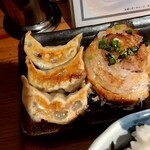 肉汁餃子のダンダダン - 