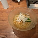 焼肉うしごろ - 冷麺です。