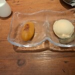 焼肉うしごろ - スイートポテトとバニラアイスクリームの盛り合わせです。