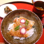 Nihon Ryouri Fujii - 鯛胡麻だれ和え　自家製柴漬け　赤出汁