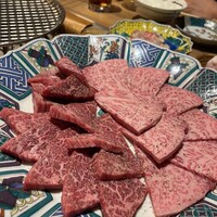 焼肉牛匠 新 - 