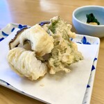 Tempura Yokoi - ●一皿目
                        ・椎茸海老詰め
                        ・鰆
                        ・鱧