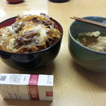 味処 つくし - そばは食い終わり・・・メインの丼いただきまーす。