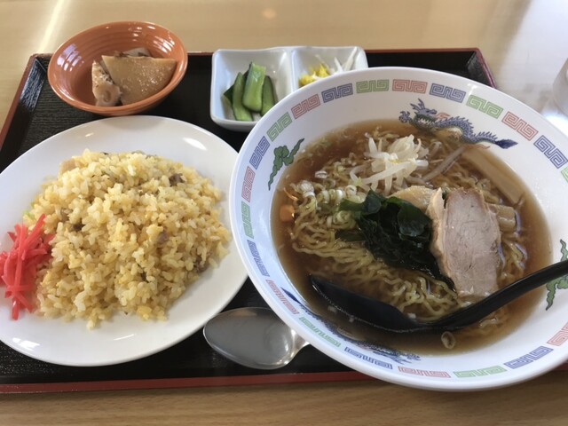 食事処 佐々 白銀 &ndash; 八戸の食堂で味わう郷土の味