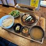 クラフト麦酒酒場 シトラバ - ◾️咖喱麻婆豆腐定食 ￥1.100［by pop_o］