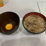 麺匠 柳 - 生卵、肉カス油