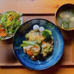 cafe こころひかる - 中華丼（900円）