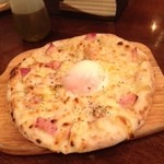 ビストロガブリ - ピザ（カルボナーラ）
